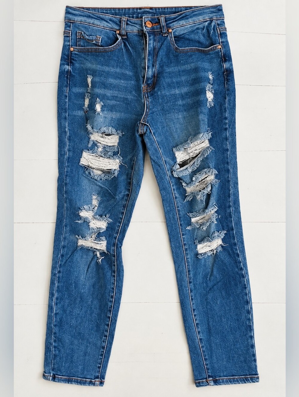 •Wax Jean Distressed Ripped Jeans